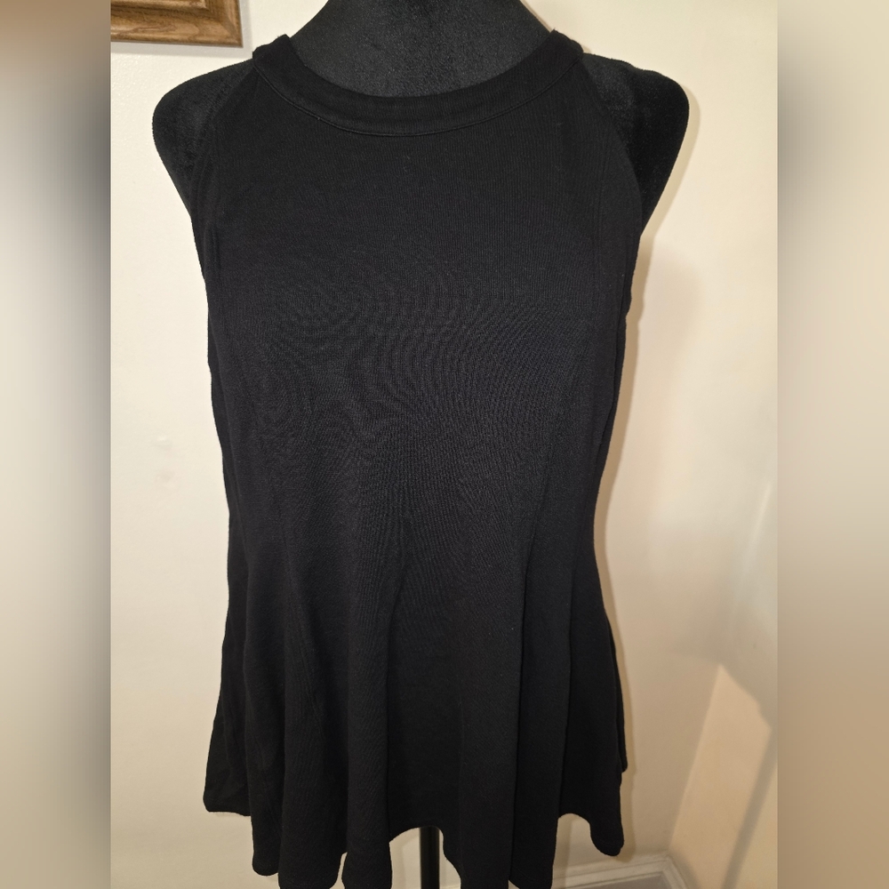 Torrid Black Sleeveless Flared Top